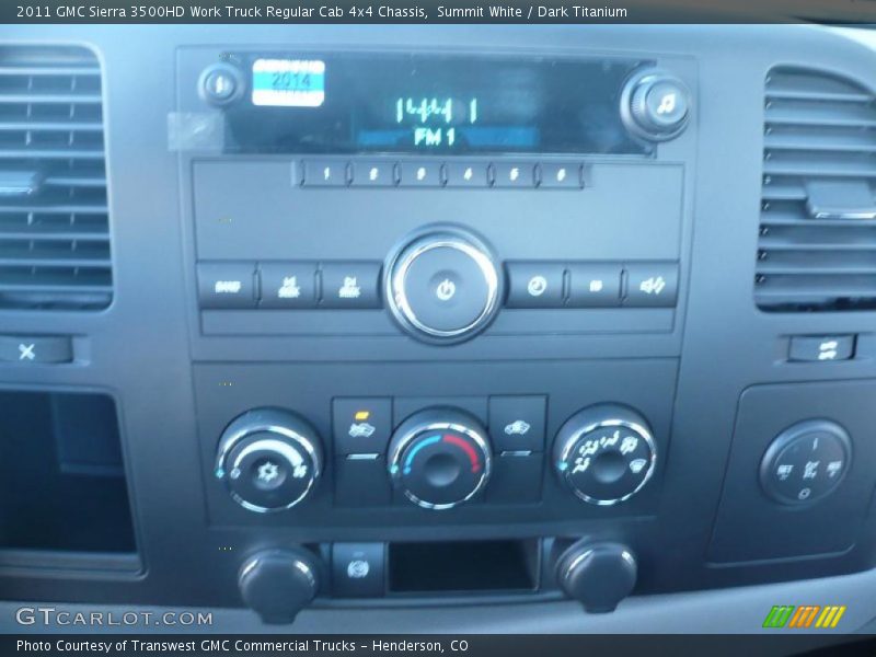 Controls of 2011 Sierra 3500HD Work Truck Regular Cab 4x4 Chassis