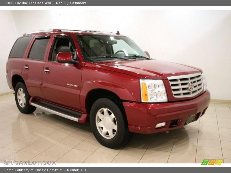 Front 3/4 View of 2006 Escalade AWD