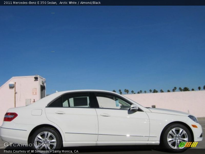 Arctic White / Almond/Black 2011 Mercedes-Benz E 350 Sedan
