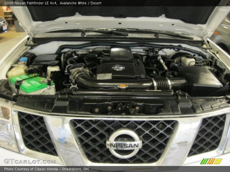 Avalanche White / Desert 2006 Nissan Pathfinder LE 4x4