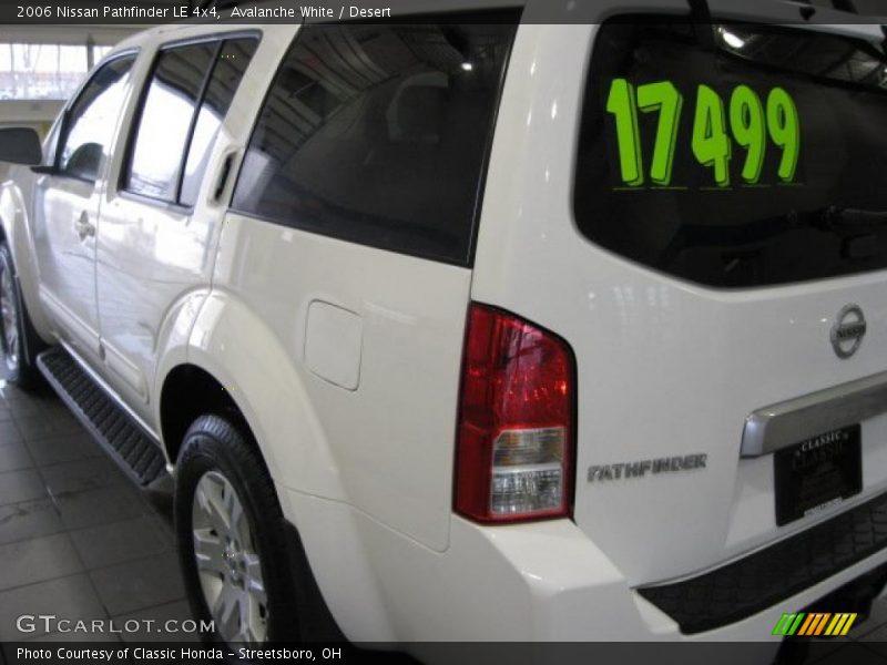Avalanche White / Desert 2006 Nissan Pathfinder LE 4x4