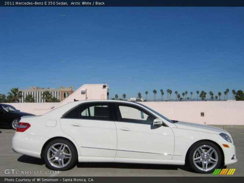 Arctic White / Black 2011 Mercedes-Benz E 350 Sedan