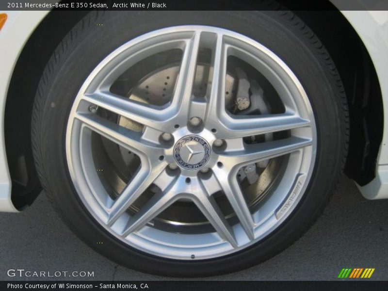 Arctic White / Black 2011 Mercedes-Benz E 350 Sedan