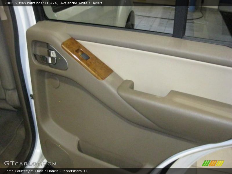 Avalanche White / Desert 2006 Nissan Pathfinder LE 4x4