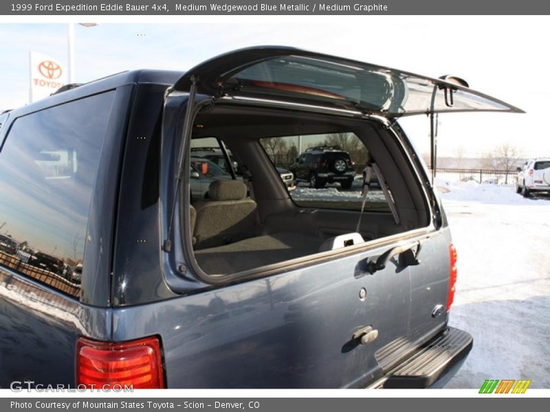 Medium Wedgewood Blue Metallic / Medium Graphite 1999 Ford Expedition Eddie Bauer 4x4