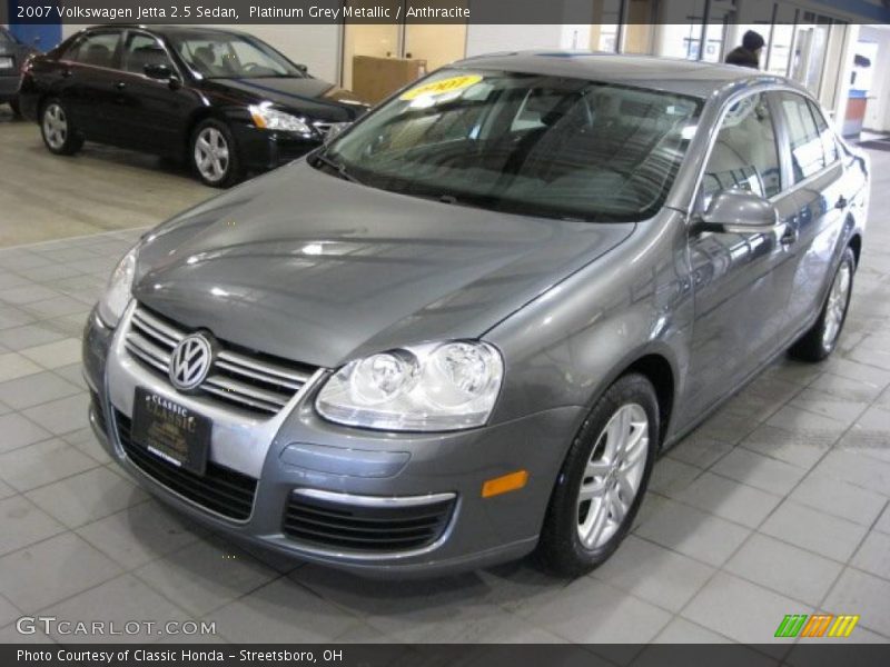 Platinum Grey Metallic / Anthracite 2007 Volkswagen Jetta 2.5 Sedan