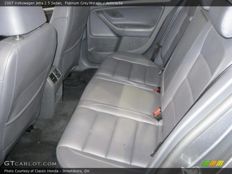 Platinum Grey Metallic / Anthracite 2007 Volkswagen Jetta 2.5 Sedan