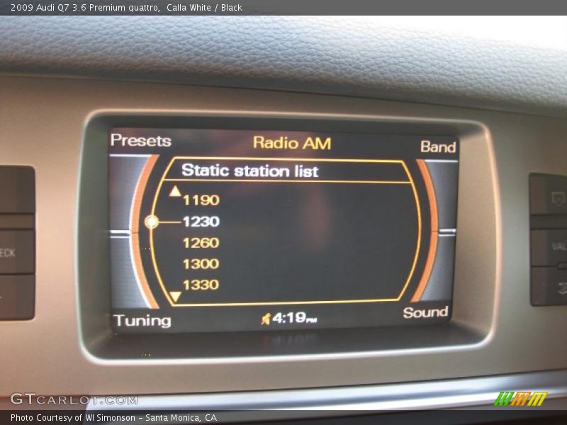 Calla White / Black 2009 Audi Q7 3.6 Premium quattro