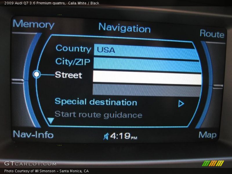 Calla White / Black 2009 Audi Q7 3.6 Premium quattro