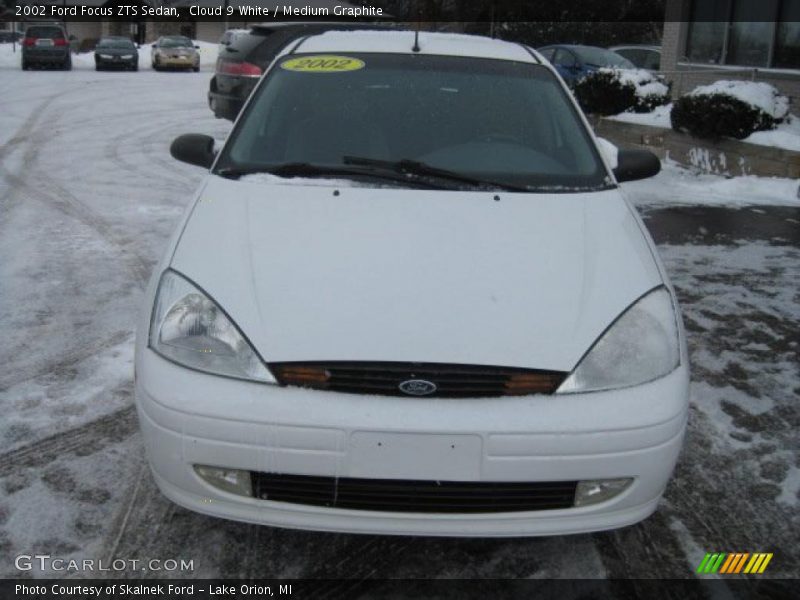 Cloud 9 White / Medium Graphite 2002 Ford Focus ZTS Sedan