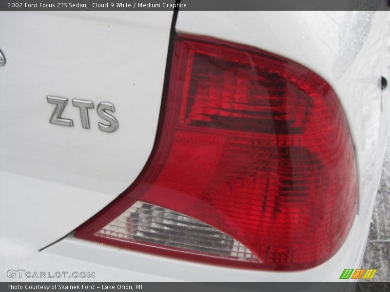  2002 Focus ZTS Sedan Logo