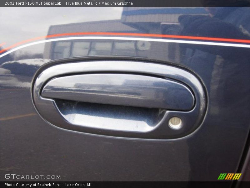 True Blue Metallic / Medium Graphite 2002 Ford F150 XLT SuperCab