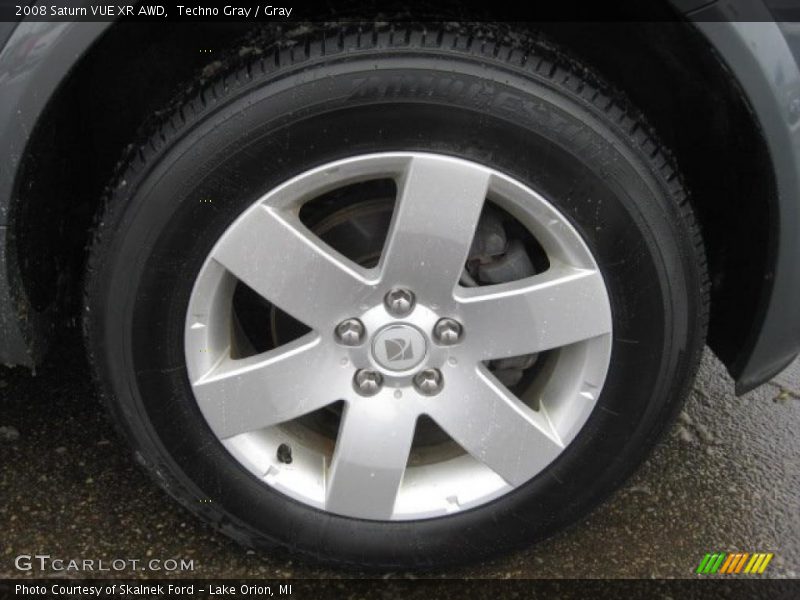  2008 VUE XR AWD Wheel