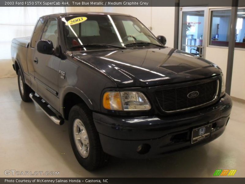 True Blue Metallic / Medium Graphite Grey 2003 Ford F150 STX SuperCab 4x4