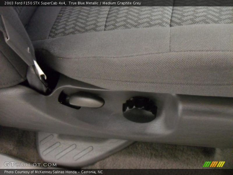 True Blue Metallic / Medium Graphite Grey 2003 Ford F150 STX SuperCab 4x4