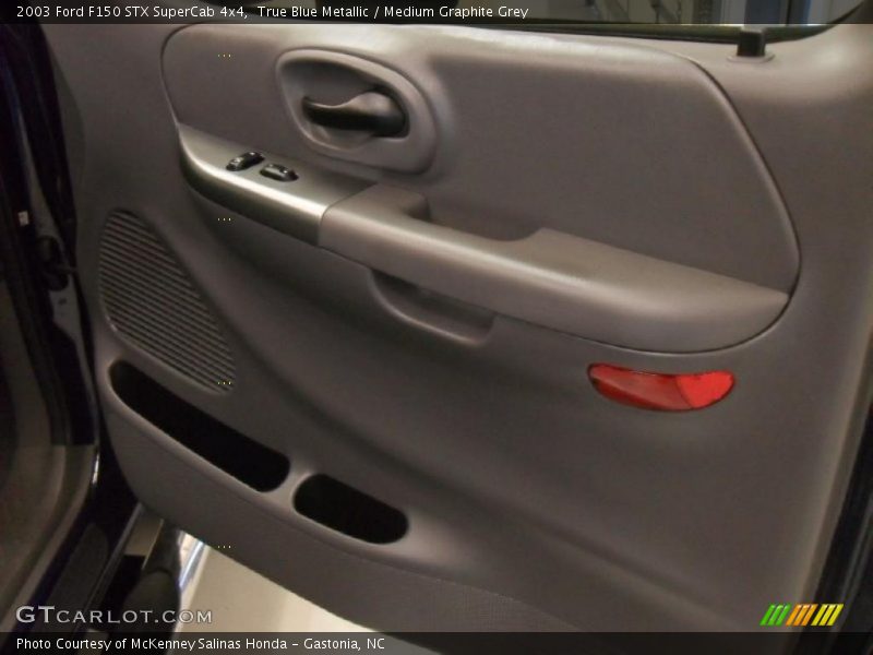 True Blue Metallic / Medium Graphite Grey 2003 Ford F150 STX SuperCab 4x4