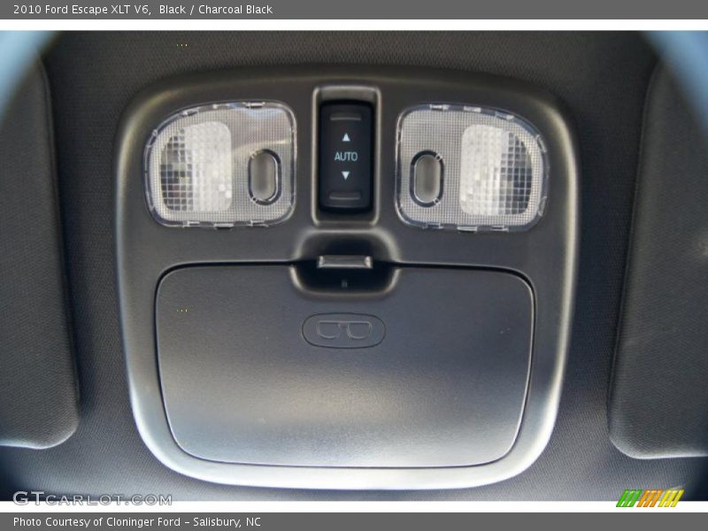 Black / Charcoal Black 2010 Ford Escape XLT V6
