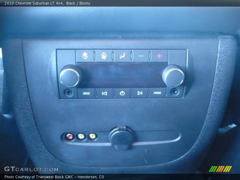 Black / Ebony 2010 Chevrolet Suburban LT 4x4