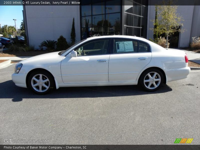 Ivory Pearl / Willow 2003 Infiniti Q 45 Luxury Sedan
