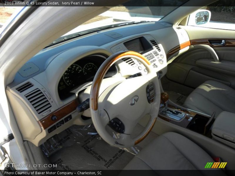 Ivory Pearl / Willow 2003 Infiniti Q 45 Luxury Sedan