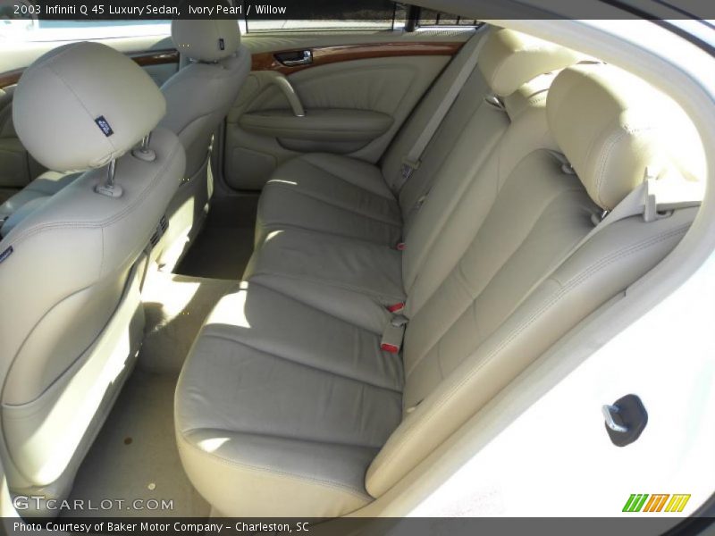 Ivory Pearl / Willow 2003 Infiniti Q 45 Luxury Sedan