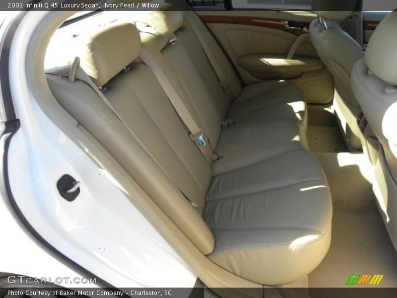 Ivory Pearl / Willow 2003 Infiniti Q 45 Luxury Sedan