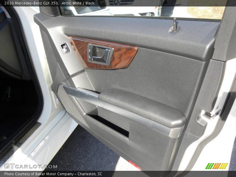Arctic White / Black 2010 Mercedes-Benz GLK 350