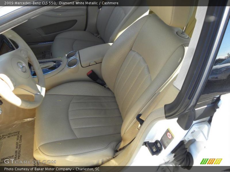  2009 CLS 550 Cashmere Interior