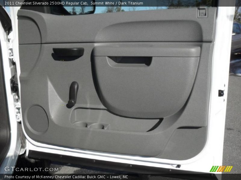 Summit White / Dark Titanium 2011 Chevrolet Silverado 2500HD Regular Cab