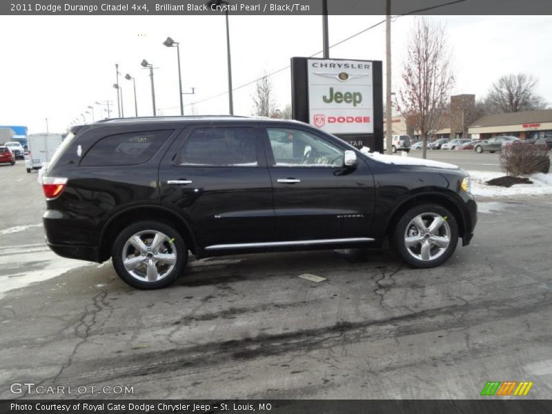 Brilliant Black Crystal Pearl / Black/Tan 2011 Dodge Durango Citadel 4x4