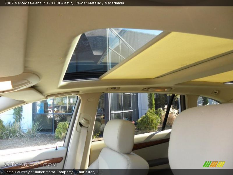 Pewter Metallic / Macadamia 2007 Mercedes-Benz R 320 CDI 4Matic