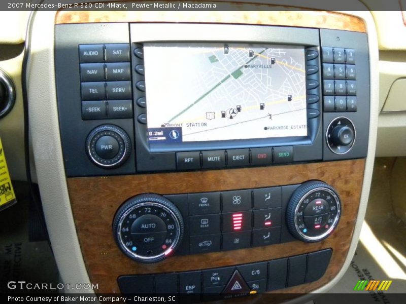 Controls of 2007 R 320 CDI 4Matic