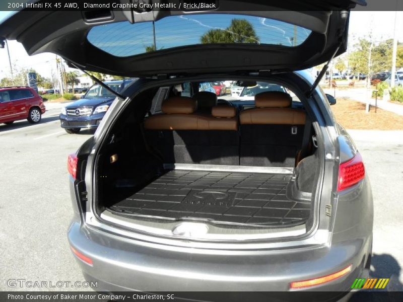  2004 FX 45 AWD Trunk