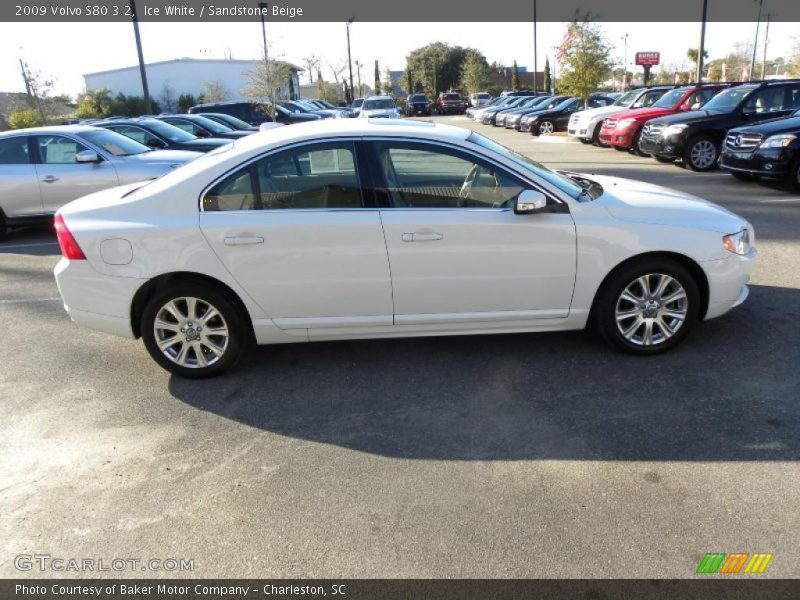 Ice White / Sandstone Beige 2009 Volvo S80 3.2