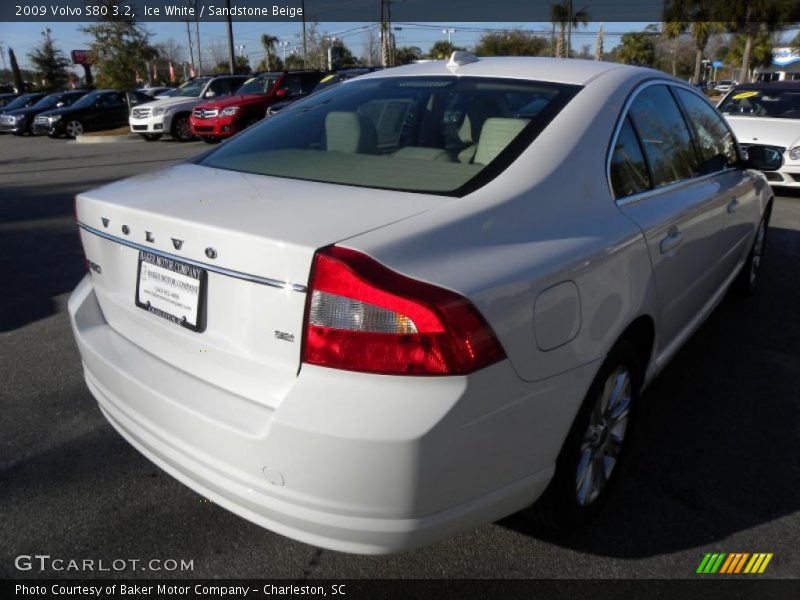 Ice White / Sandstone Beige 2009 Volvo S80 3.2