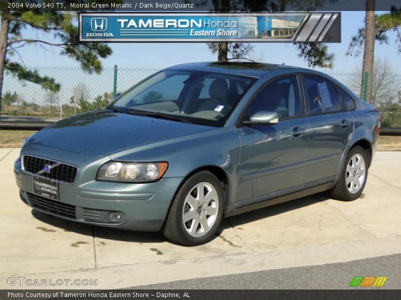 Mistral Green Metallic / Dark Beige/Quartz 2004 Volvo S40 T5