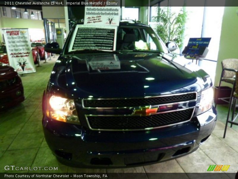 Imperial Blue Metallic / Ebony 2011 Chevrolet Avalanche LS 4x4
