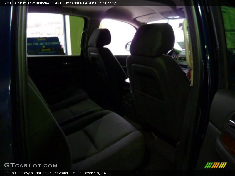 Imperial Blue Metallic / Ebony 2011 Chevrolet Avalanche LS 4x4
