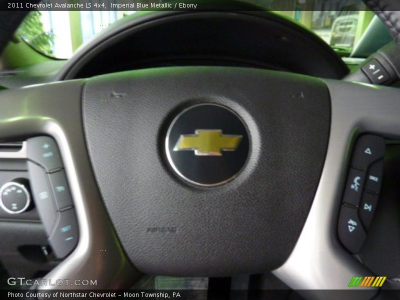 Imperial Blue Metallic / Ebony 2011 Chevrolet Avalanche LS 4x4