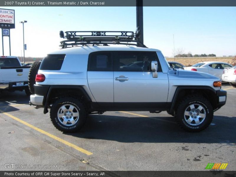 Titanium Metallic / Dark Charcoal 2007 Toyota FJ Cruiser
