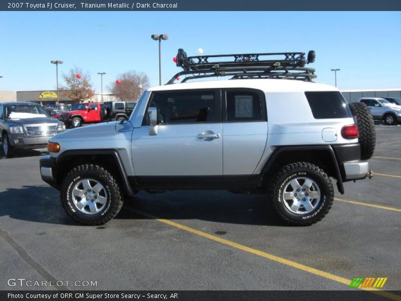 Titanium Metallic / Dark Charcoal 2007 Toyota FJ Cruiser