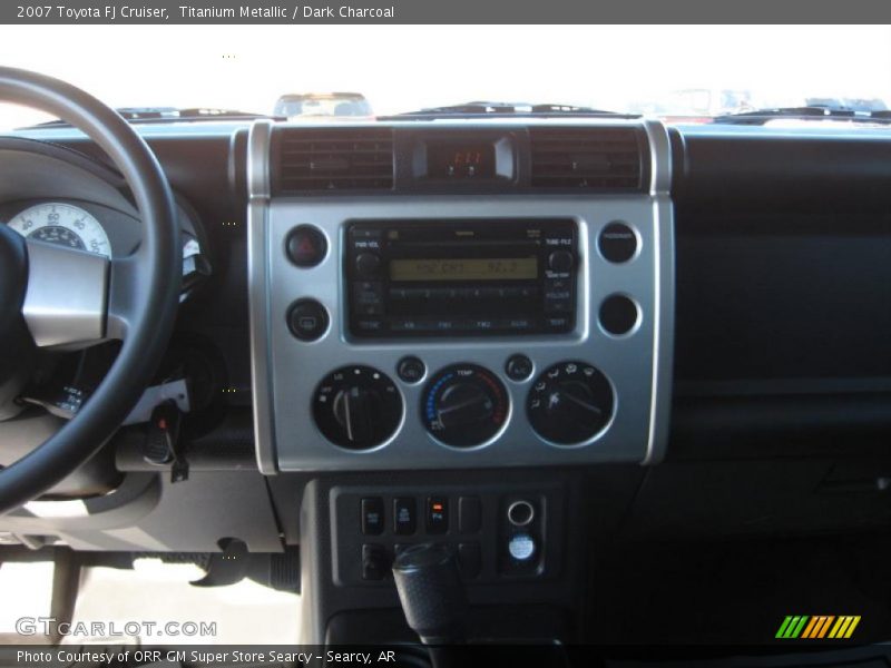 Titanium Metallic / Dark Charcoal 2007 Toyota FJ Cruiser