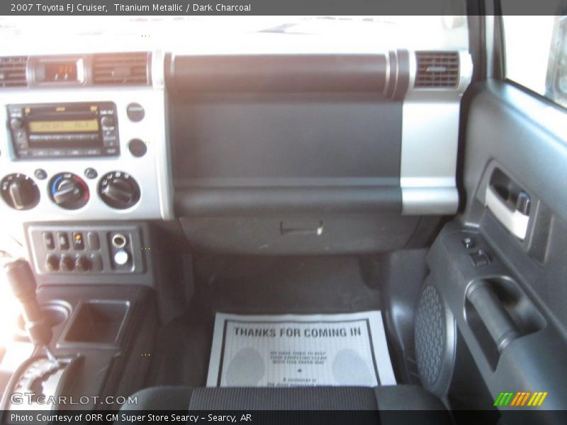 Titanium Metallic / Dark Charcoal 2007 Toyota FJ Cruiser