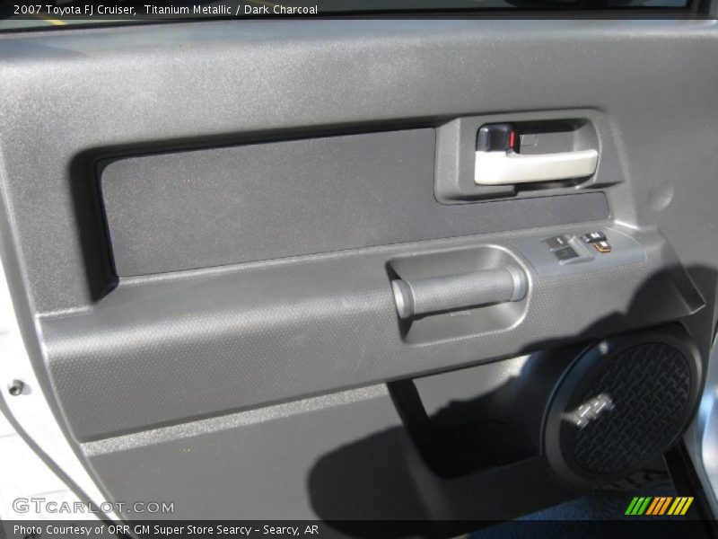 Titanium Metallic / Dark Charcoal 2007 Toyota FJ Cruiser