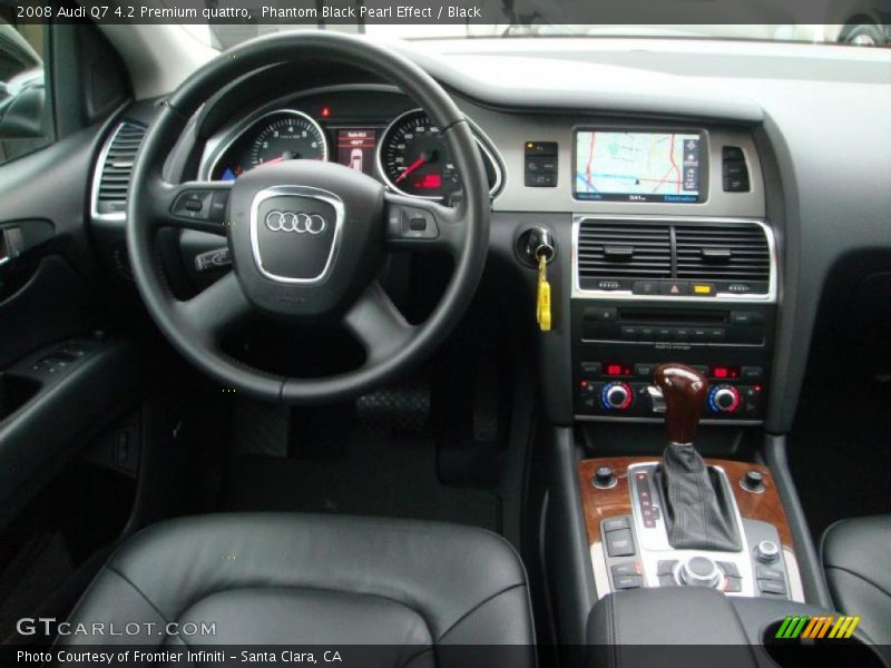 Dashboard of 2008 Q7 4.2 Premium quattro