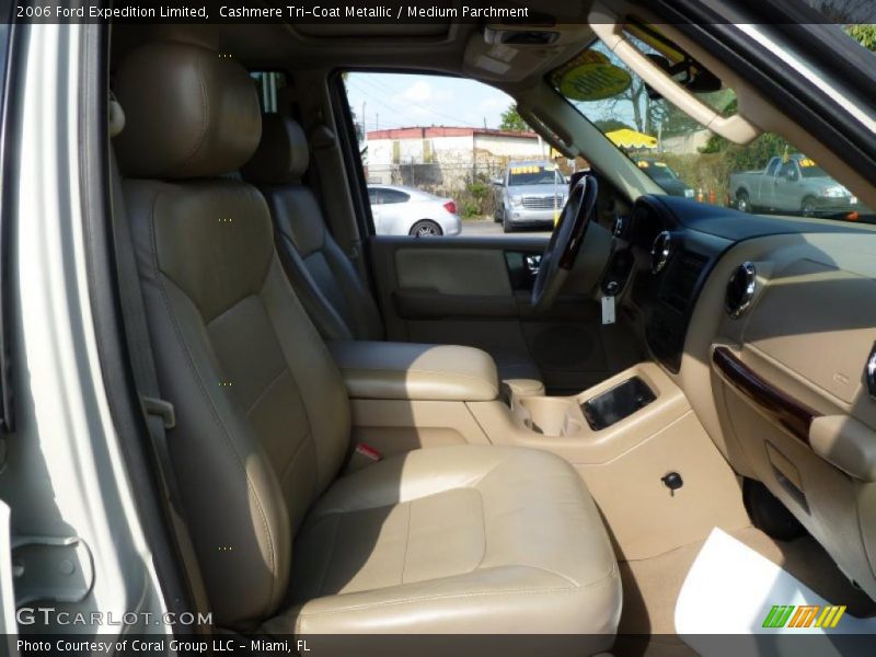 Cashmere Tri-Coat Metallic / Medium Parchment 2006 Ford Expedition Limited