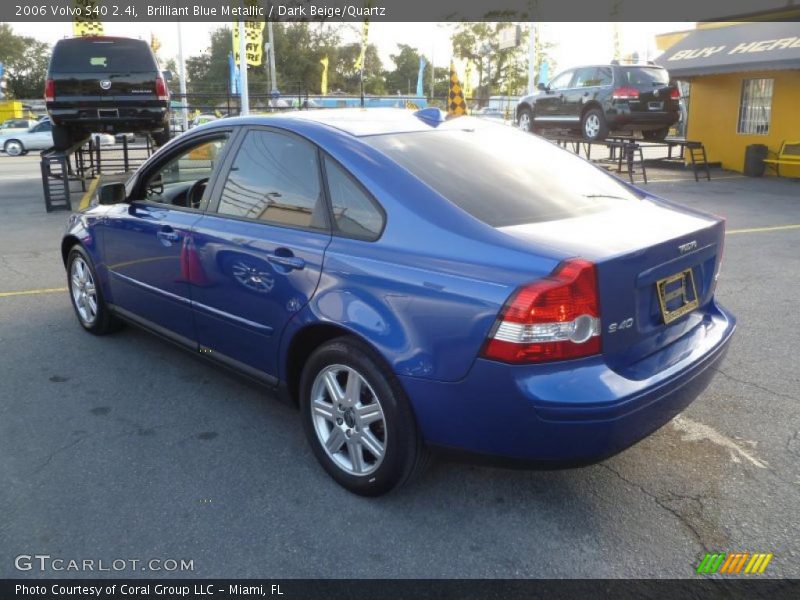 Brilliant Blue Metallic / Dark Beige/Quartz 2006 Volvo S40 2.4i