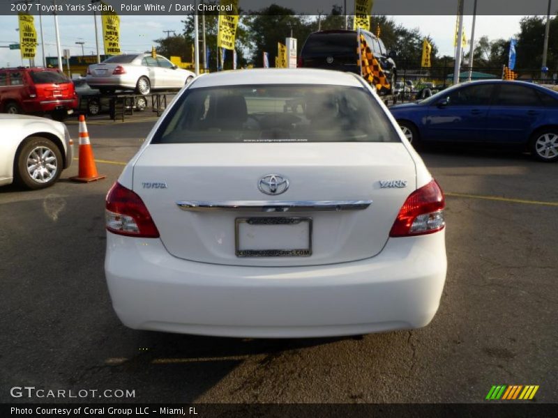 Polar White / Dark Charcoal 2007 Toyota Yaris Sedan