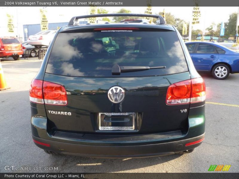 Venetian Green Metallic / Anthracite 2004 Volkswagen Touareg V6