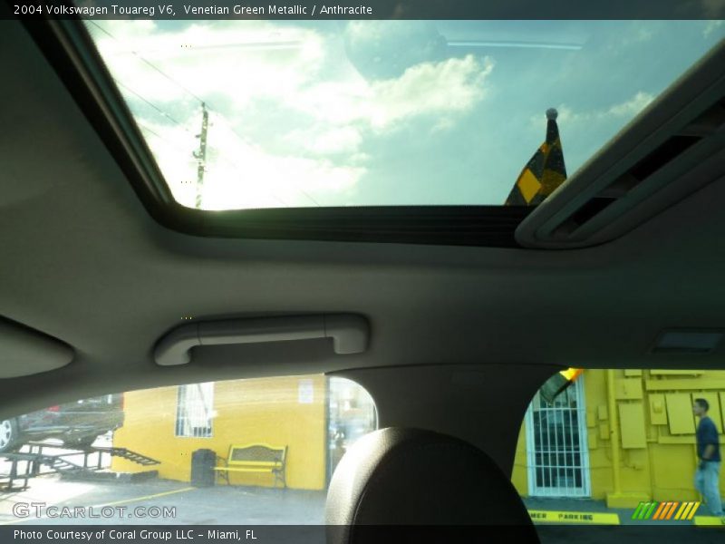 Venetian Green Metallic / Anthracite 2004 Volkswagen Touareg V6